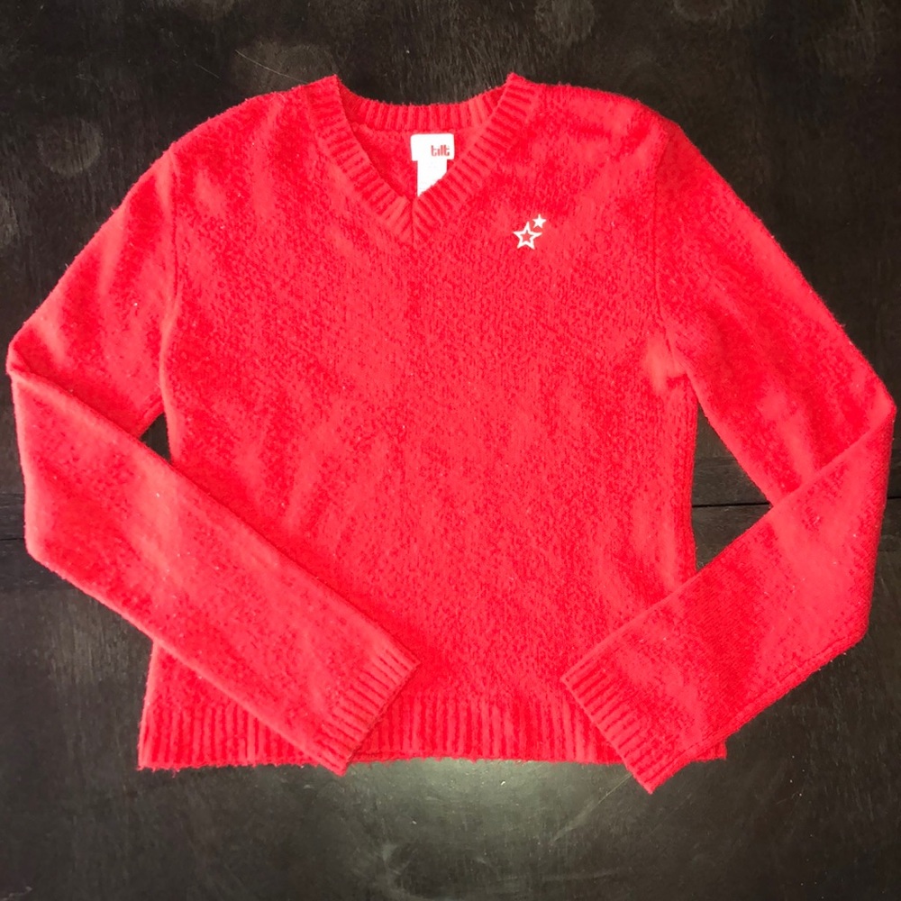 💕❤️💗❣️💓 Red PacSun Tilt V-Neck Star Sweater